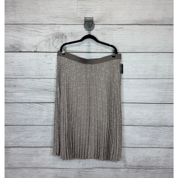 Vince Camuto Plus Size Taupe Speckled Pleated Pull On Midi Skirt Size XXL - Picture 1 of 7